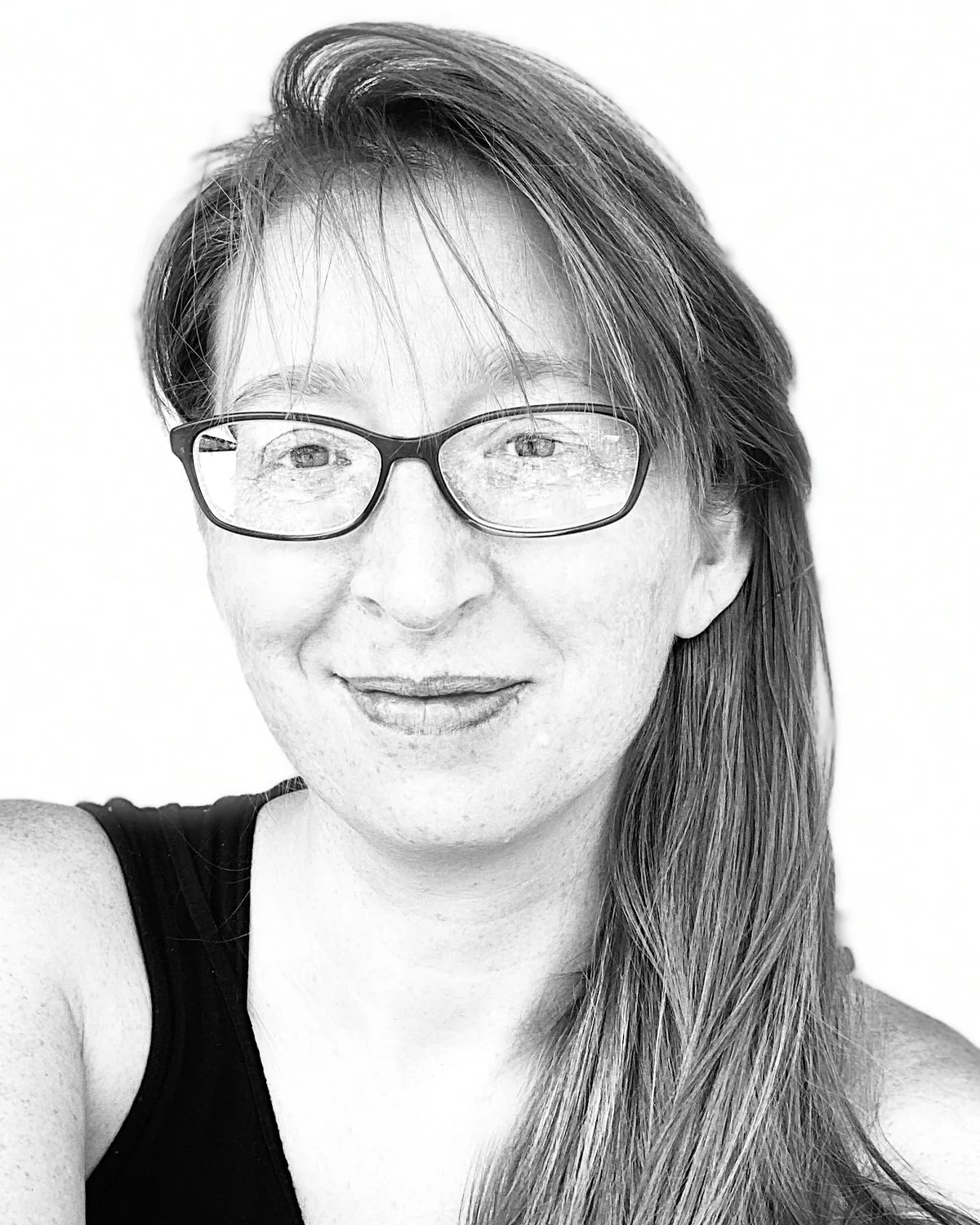 Portrait of author Amy Allworden